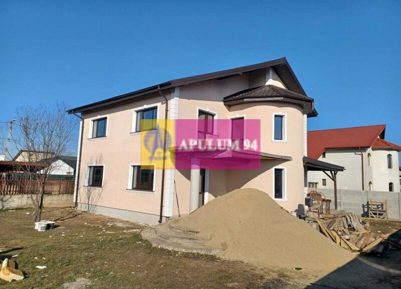 Sabareni, vila 5 camere, cu 217 mp utili, in apropierea padurii